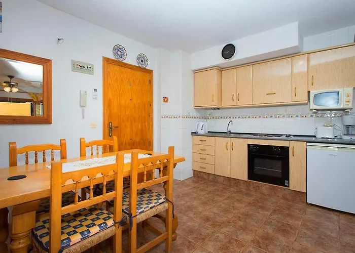 Ch Vista Alegre Rocio Del Mar * Torrevieja